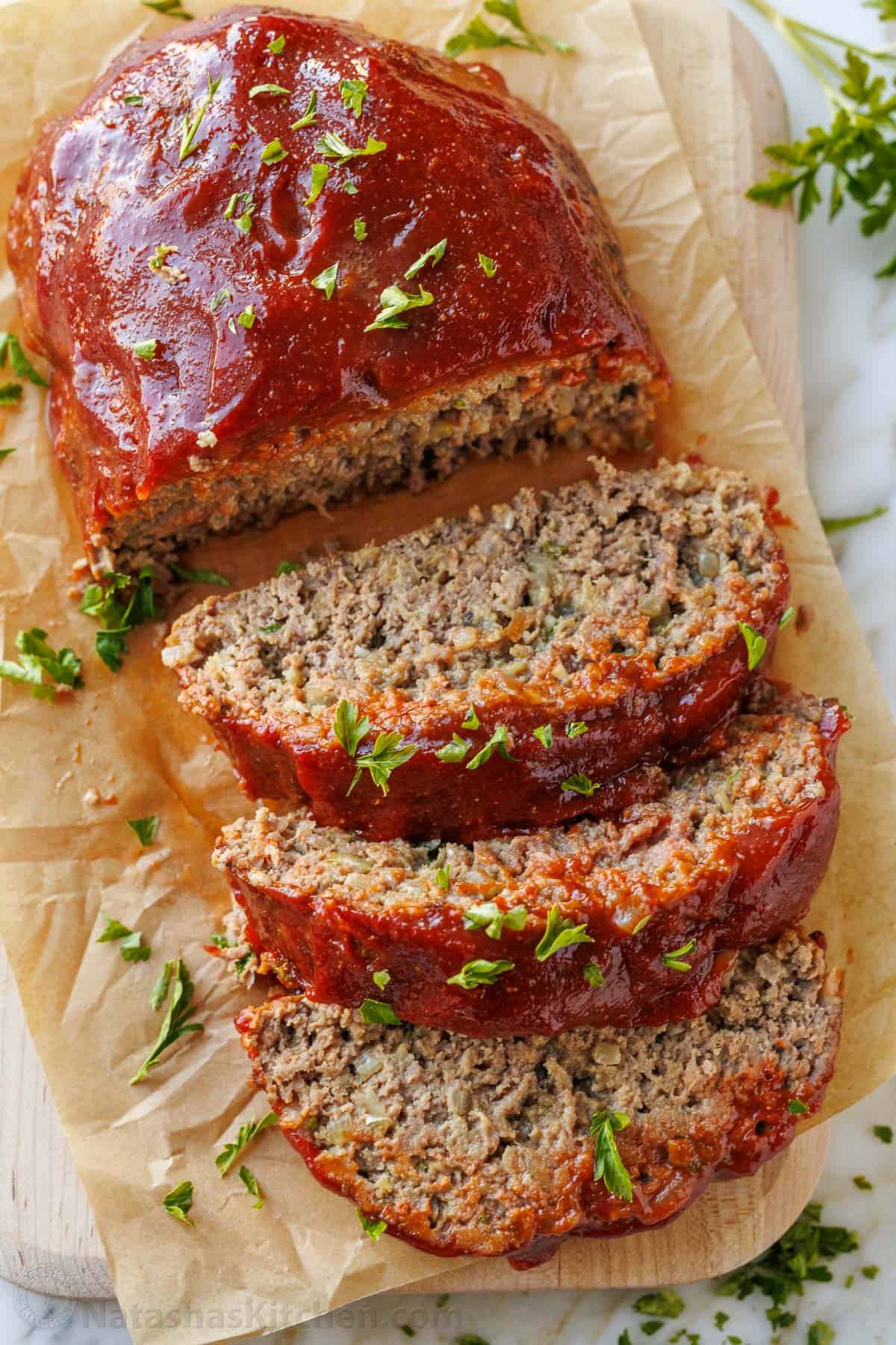 Master the Best Meatloaf: Easy Recipe with Sweet & Tangy Glaze